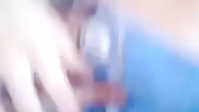 Ev yapımı Özbek, karısıyla ateşli seks yapıyor.